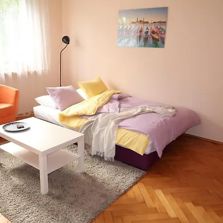 Apartment Przyjazna Kawalerka Grunwald Poznan