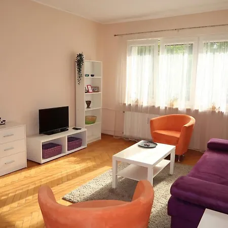 Przyjazna Kawalerka Grunwald Apartment *